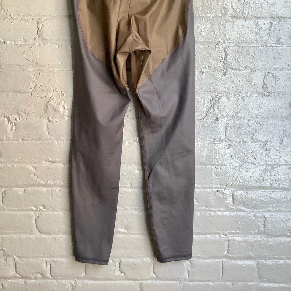 MICHI Cadence Legging in Gold/Platinum in Small - Picture 4 of 4